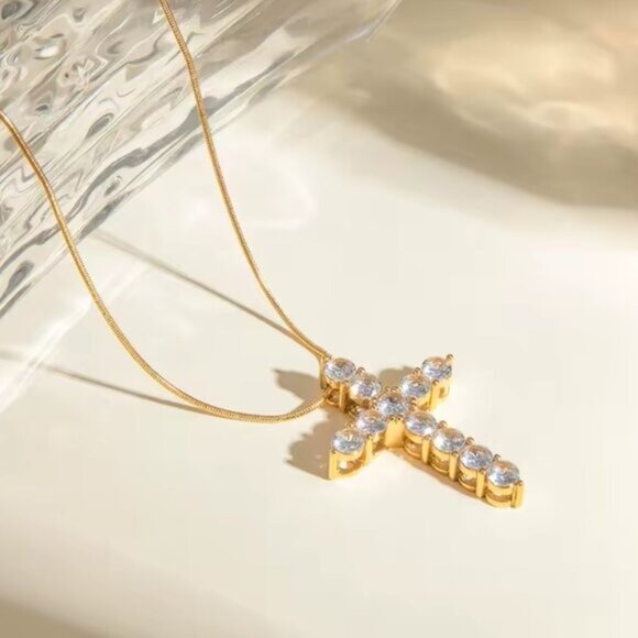 Gold Cross Necklace Waterproof CZ Diamond Pendant  Dainty Snake Chain WATERPROOF - Picture 5 of 14